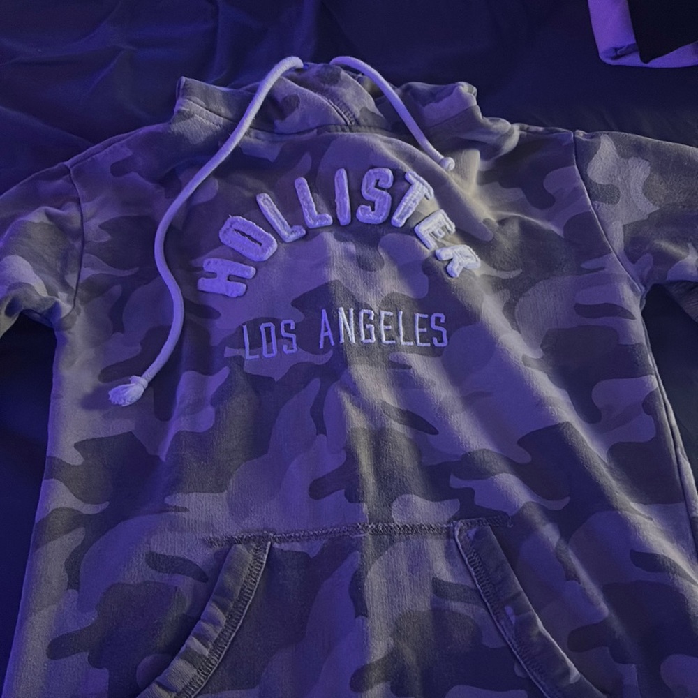 Hollister men’s XS